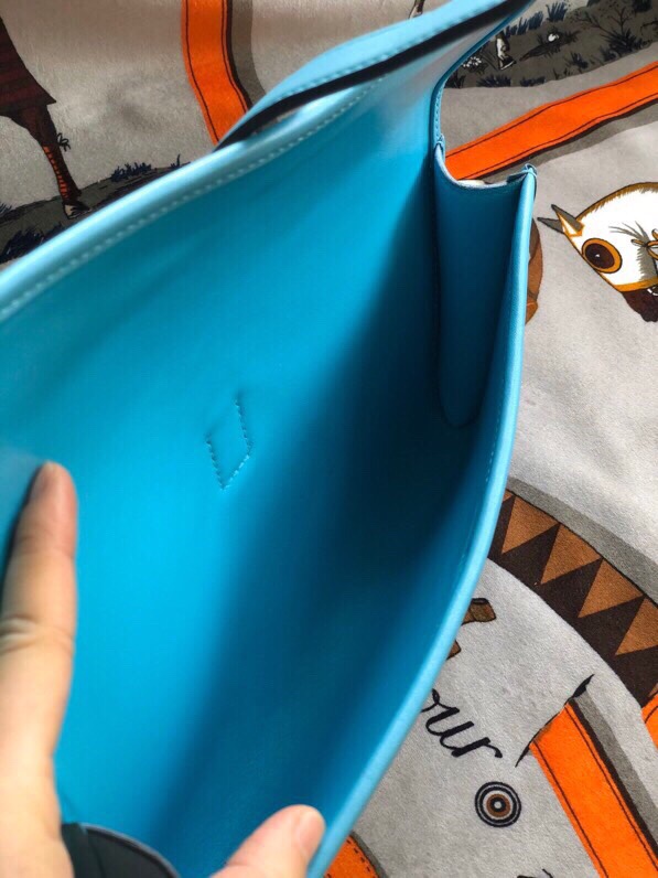 에르메스 지제 엘란29 노던블루 스위프트 송아지가죽 내부 양가죽